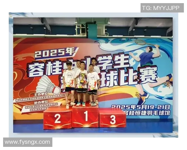 《激烈角逐与荣耀时刻 体育赛事背后的团队精神与个人突破》