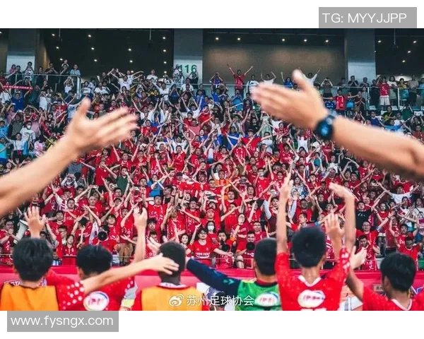 扬州主场鏖战盐城双方激烈对攻展现江淮足球巅峰对决 扬州主场鏖战盐城双方激烈对攻展现江淮足球巅峰对决