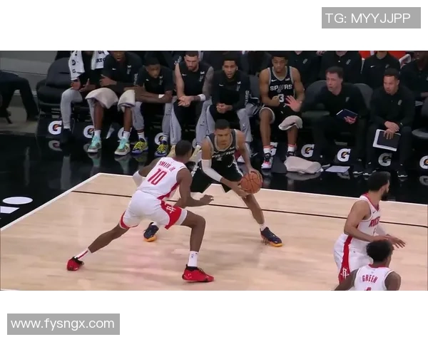 火箭主场迎战马刺年轻阵容激战四节上演逆转好戏